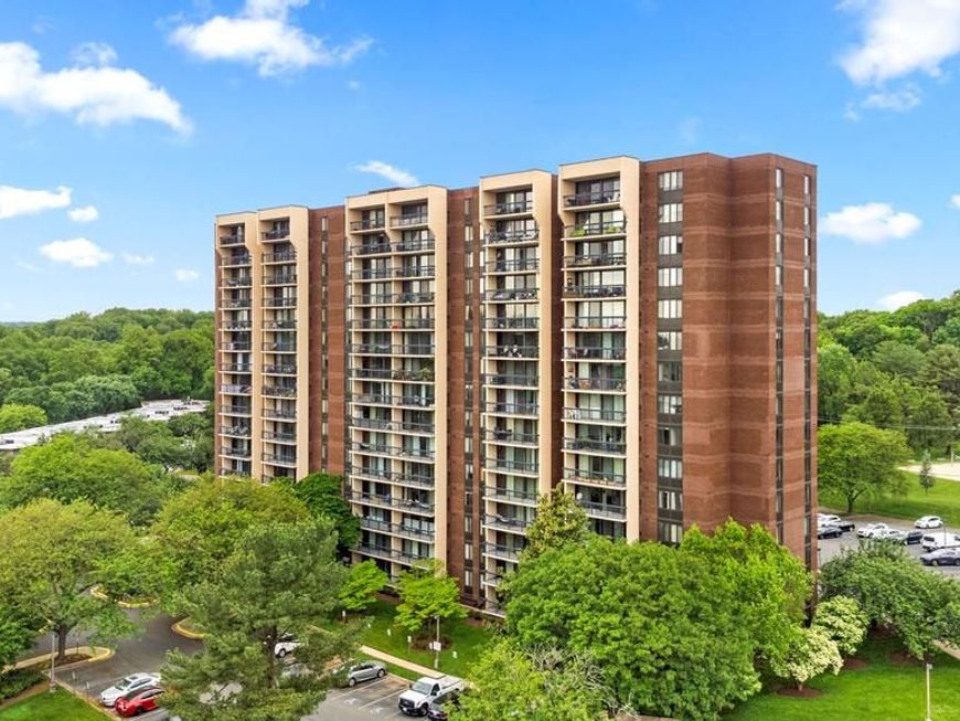 7401 Westlake Terrace , Unit 405, Bethesda, MD 20817 Main Photo