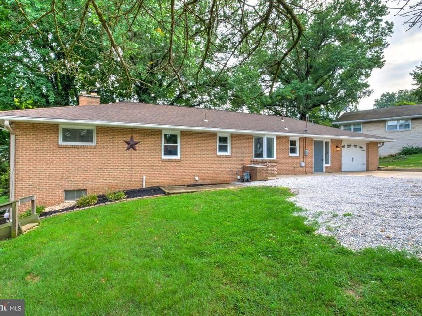 2020 Winding Road , York, PA 17408 Main Photo