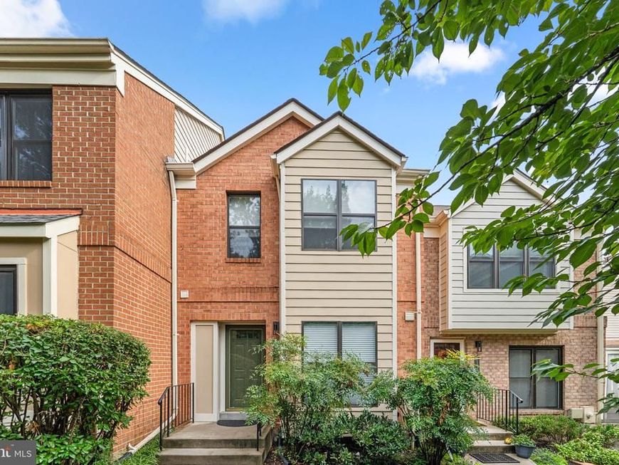 5135 King Charles Way , Bethesda, MD 20814 Main Photo