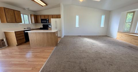 1391 Mary Jo Drive, Gardnerville, NV 89460 Photo