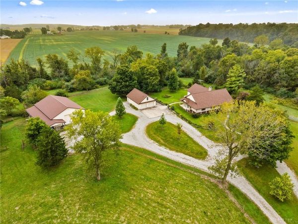 13440 Westbrook Road, Brookville, OH 45309