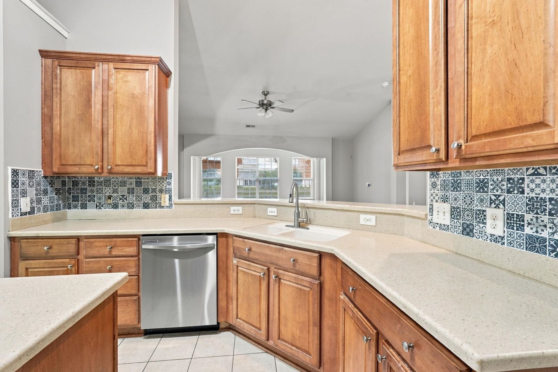 497 Vermillion Dr. Photo 21
