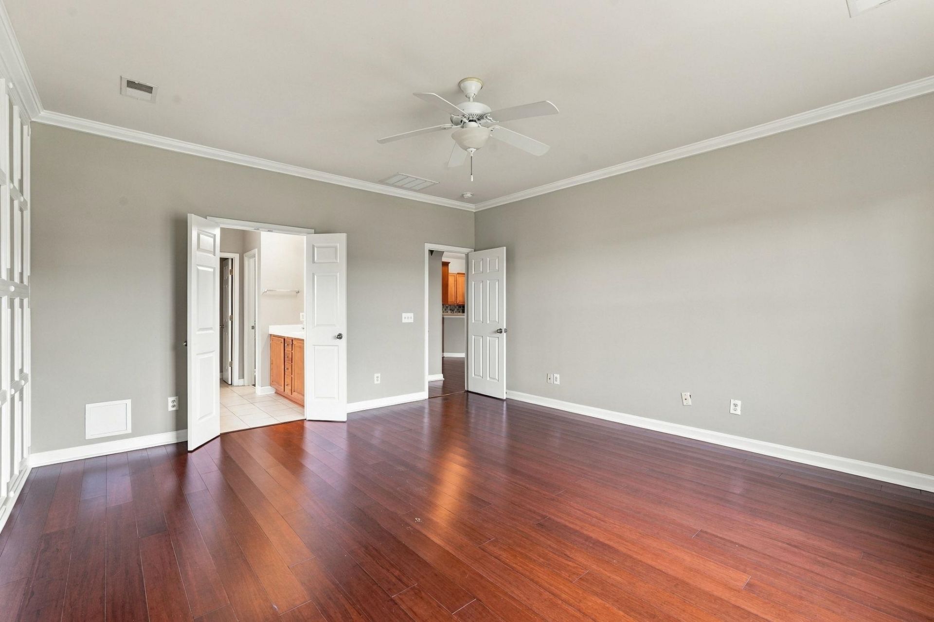 497 Vermillion Dr. Photo 28