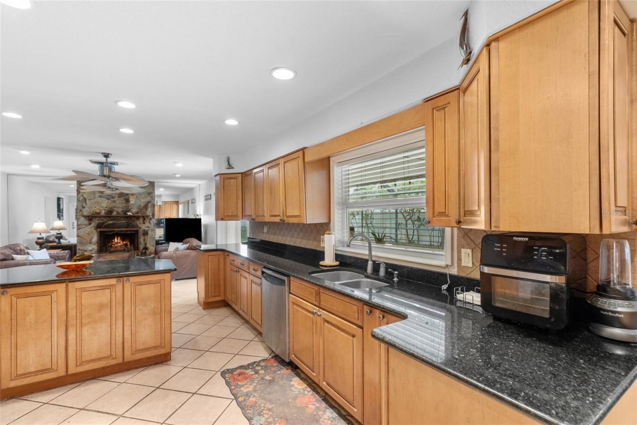 6232 43rd Avenue N, Kenneth City, FL 33709 Photo