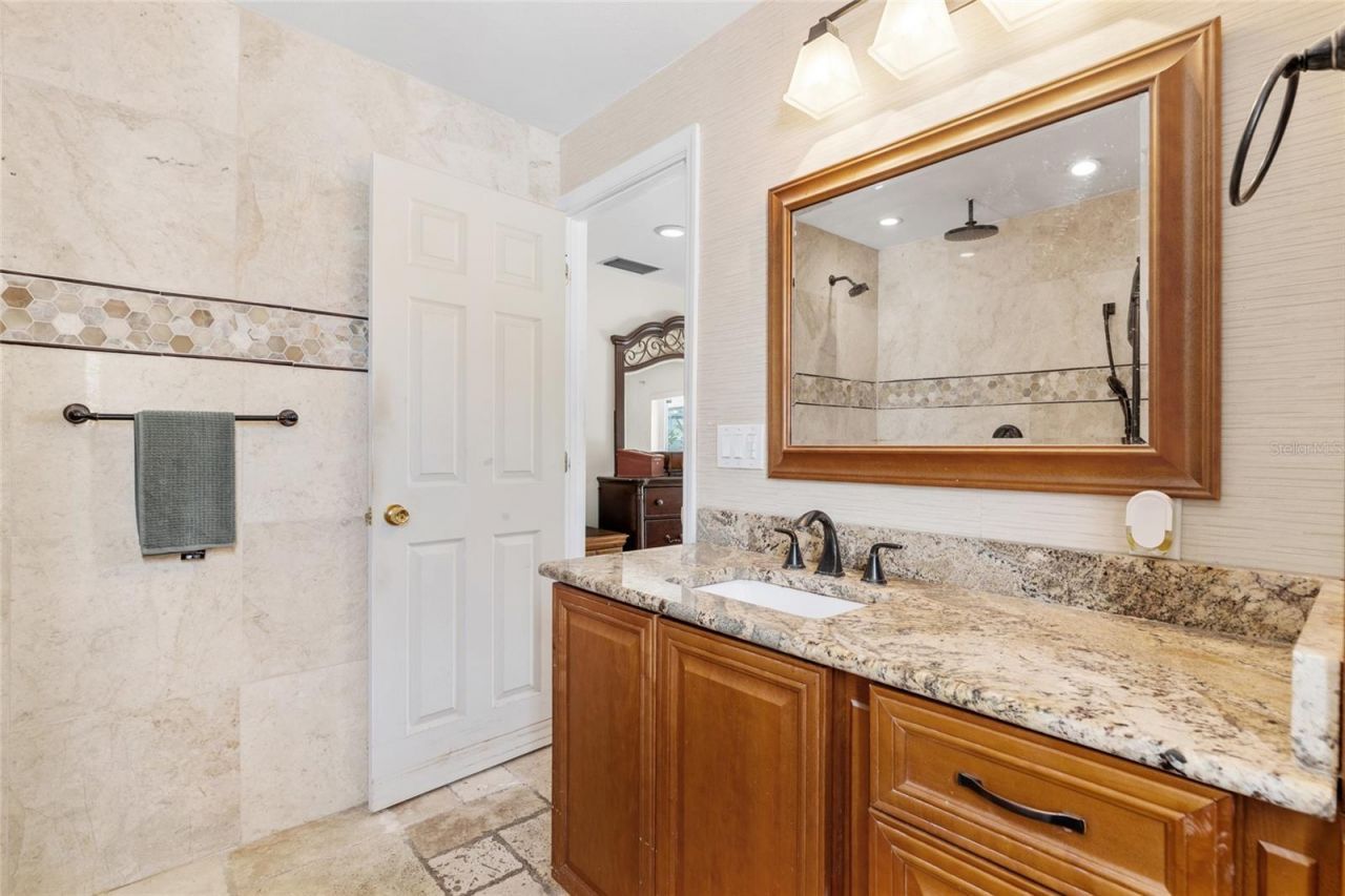 6232 43rd Avenue N, Kenneth City, FL 33709 Photo