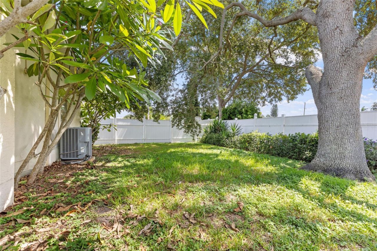 6232 43rd Avenue N, Kenneth City, FL 33709 Photo