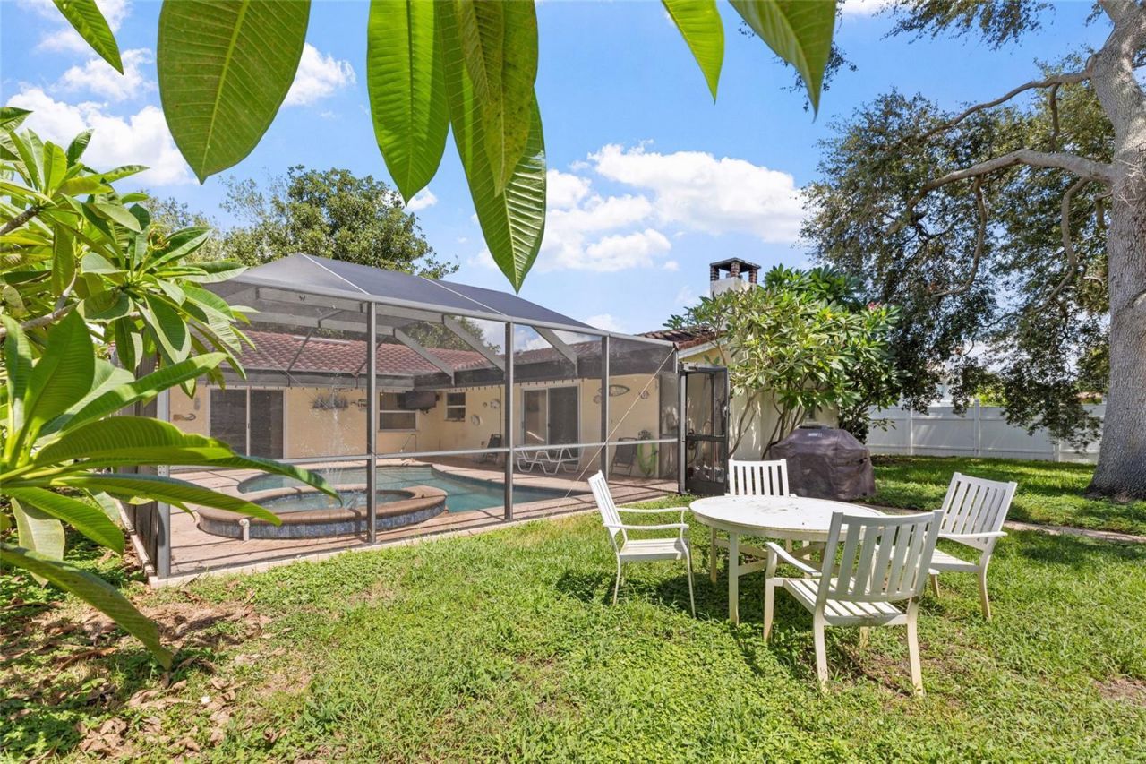 6232 43rd Avenue N, Kenneth City, FL 33709 Photo