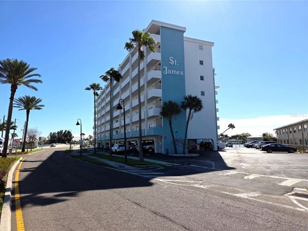 285 107TH AVENUE , Unit 505, TREASURE ISLAND, FL 33706