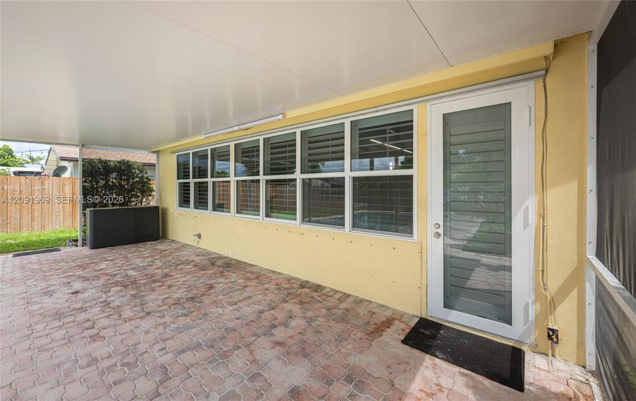 4710 W Park Rd , Hollywood, FL 33021 Photo