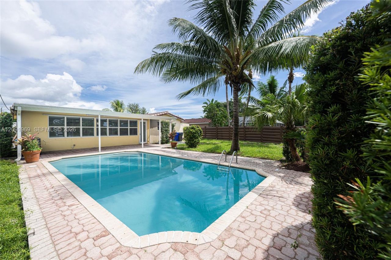 4710 W Park Rd , Hollywood, FL 33021 Photo