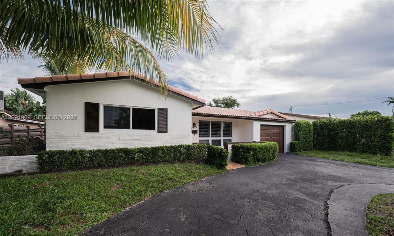 4710 W Park Rd , Hollywood, FL 33021 Photo