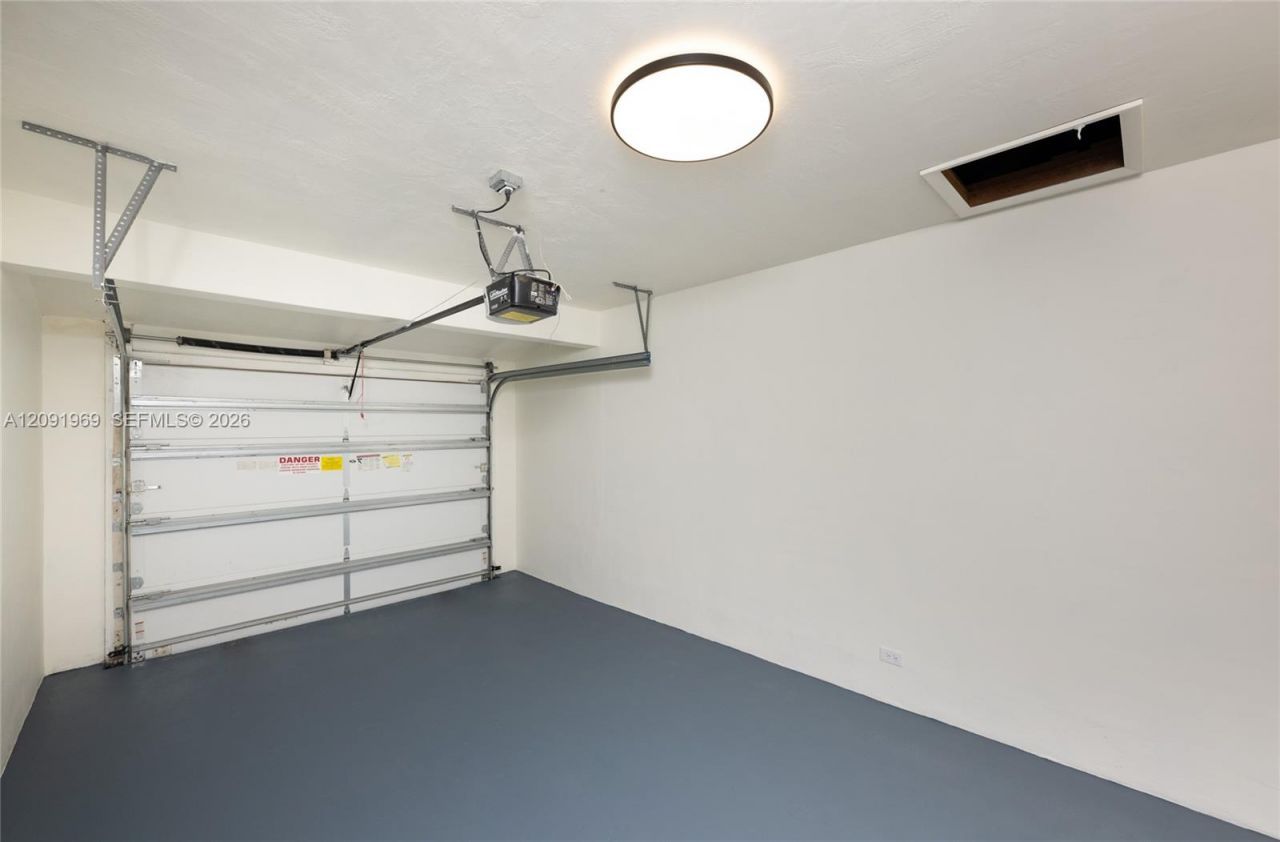 4710 W Park Rd , Hollywood, FL 33021 Photo