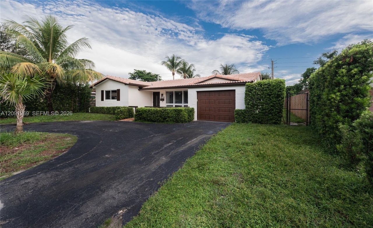 4710 W Park Rd , Hollywood, FL 33021 Photo