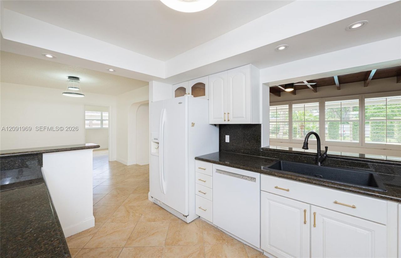 4710 W Park Rd , Hollywood, FL 33021 Photo