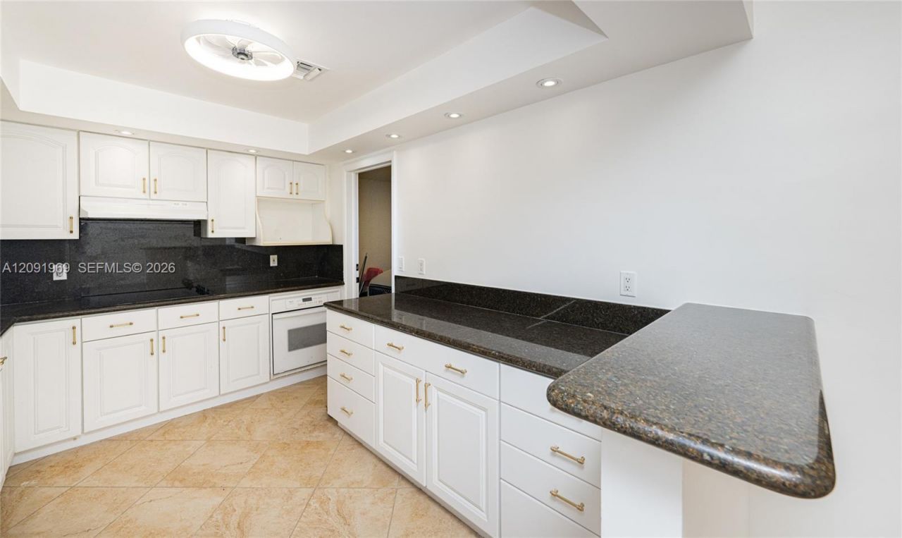4710 W Park Rd , Hollywood, FL 33021 Photo