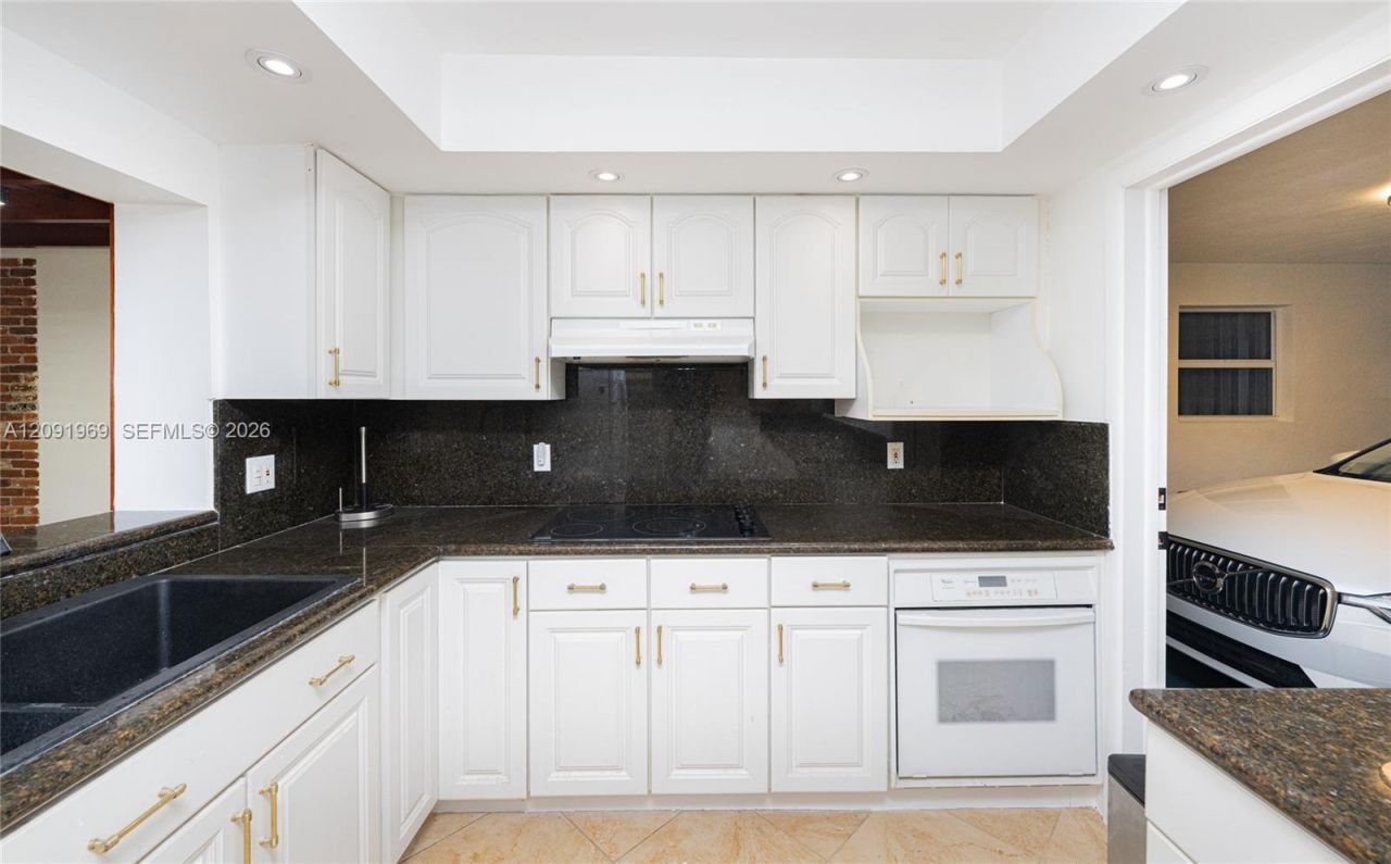 4710 W Park Rd , Hollywood, FL 33021 Photo