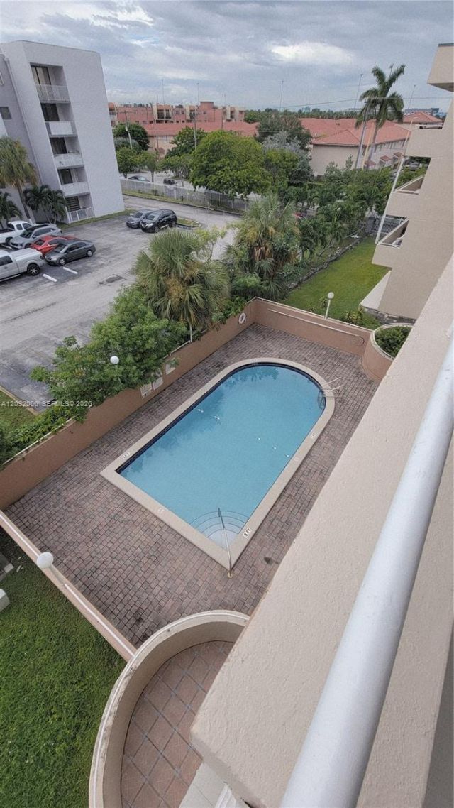 8050 NW 8th St, Unit 1407, Miami, FL 33126 Photo