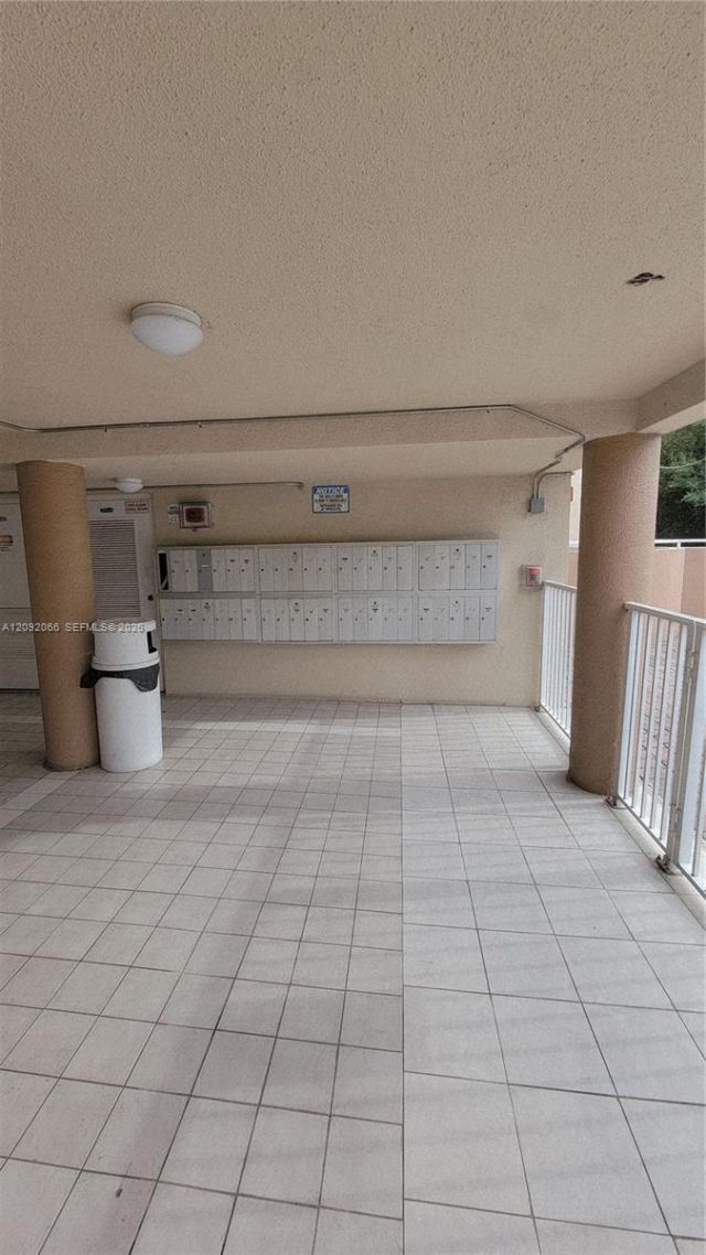 8050 NW 8th St, Unit 1407, Miami, FL 33126 Photo