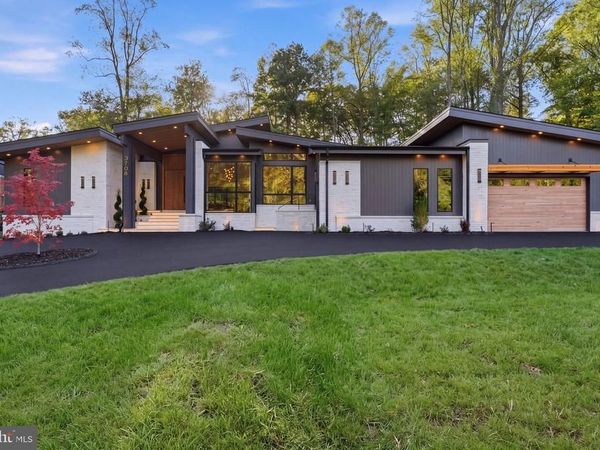 3708 PROSPERITY AVENUE, FAIRFAX, VA 22031