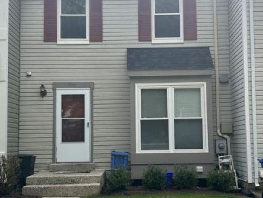 9536 Melrose Square Way, Gaithersburg, MD 20882 Main Photo