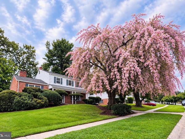 900 LAMBERTON DRIVE, SILVER SPRING, MD 20902
