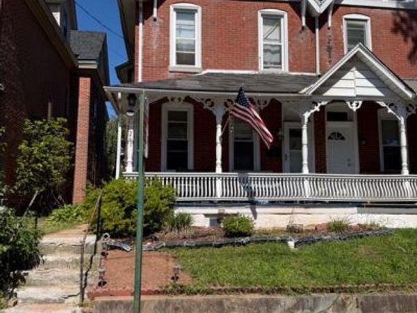 261 YOST AVENUE , SPRING CITY, PA 19475