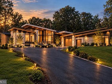 3704 PROSPERITY AVENUE, FAIRFAX, VA 22031