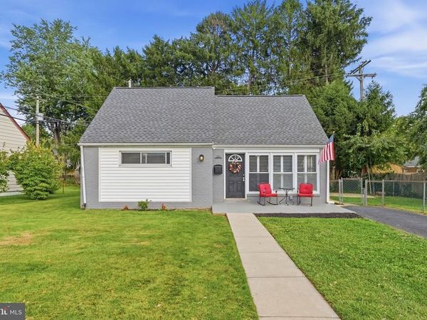 226 OXFORD CIRCLE , NORRISTOWN, PA 19403
