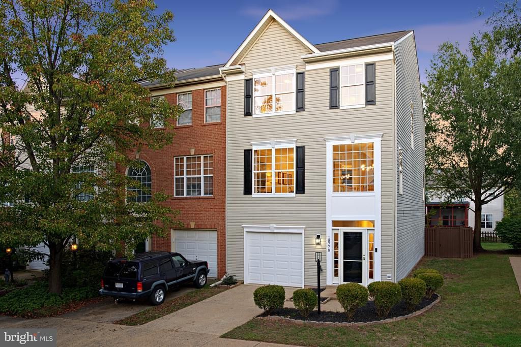 18778 Trident Square, Leesburg, VA 20176 Main Photo