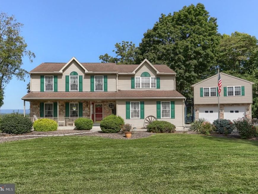 11 Orchard Hill Road , Robesonia, PA 19551 Main Photo