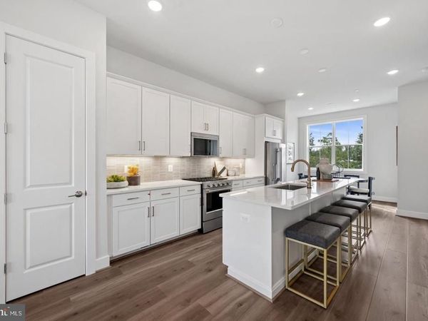 5965 JOSIAH HENSON PARKWAY , NORTH BETHESDA, MD 20852