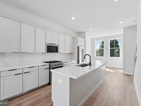 5965 JOSIAH HENSON PARKWAY , NORTH BETHESDA, MD 20852