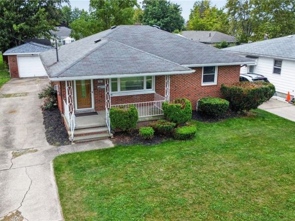 1327 W 26th Street, Lorain, OH 44052