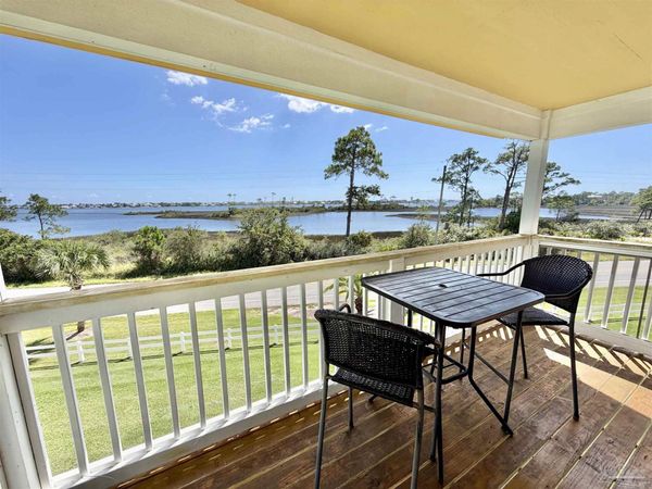 16014 Innerarity Pt Rd, Pensacola, FL 32507