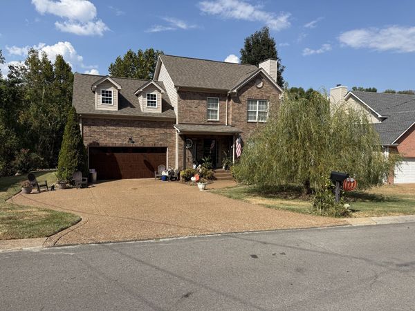 422 Brownstone St, Old Hickory, TN 37138