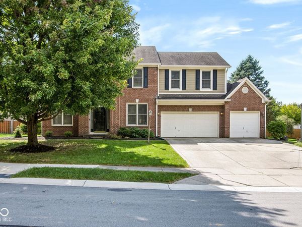 8772 Randall Drive, Fishers, IN 46038
