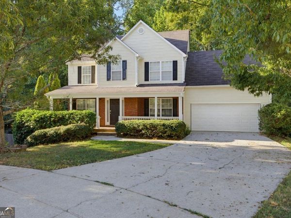 310 Rockingham Drive, Loganville, GA 30052
