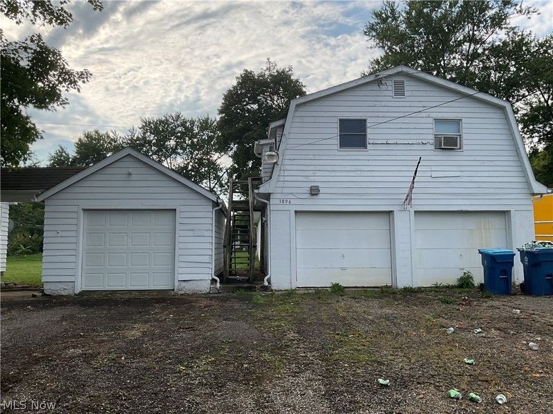 3007 Oak Street, Barberton, OH 44203 Photo 3