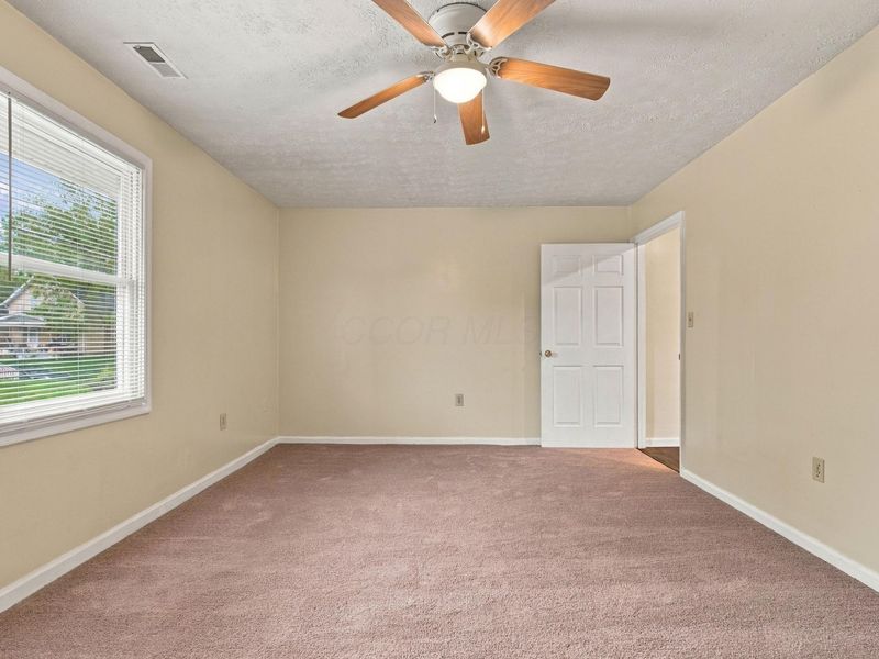 641 Siebert Street , Columbus, OH 43206 Photo 21