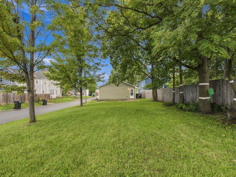 641 Siebert Street , Columbus, OH 43206 Photo 22