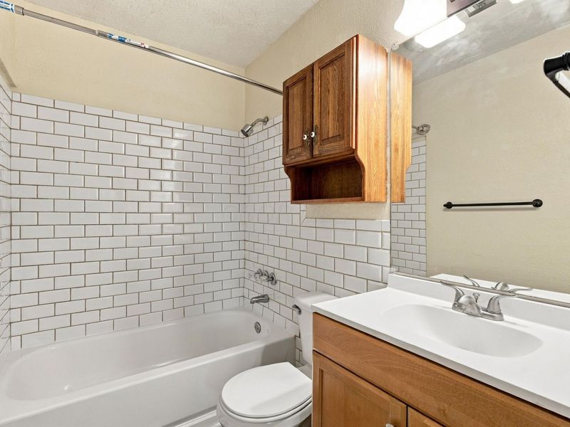 641 Siebert Street , Columbus, OH 43206 Photo 30
