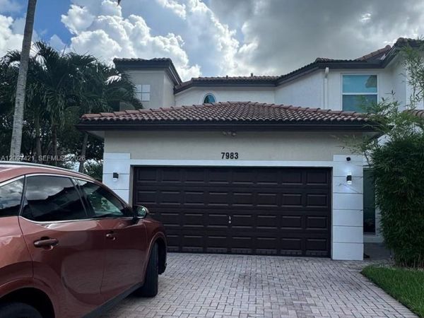 7983 NW 114th Pl , Doral, FL 33178