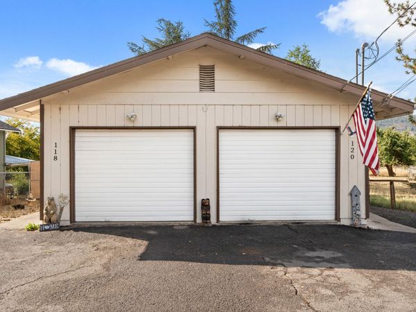 118 Nevada Street, Klamath Falls, OR 97601