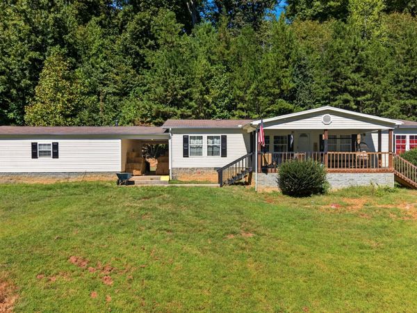1410 Old Chisholm Tr, Dandridge, TN 37725
