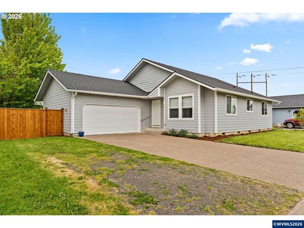 1107 Echo Hollow Rd, Eugene, OR 97402