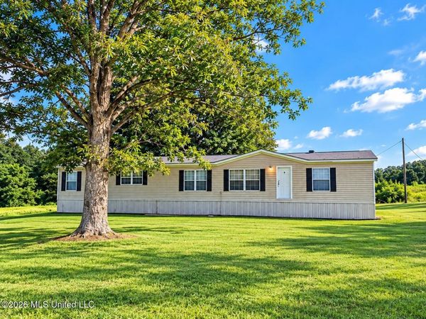 607 Us-84, Collins, MS 39428