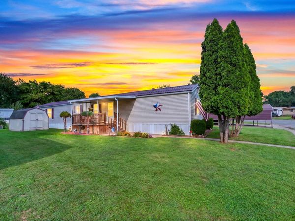 7 Delaware Drive , Chillicothe, OH 45601