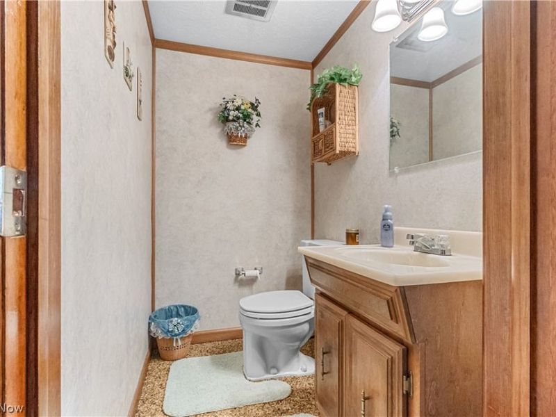 7765 Fern Drive, Mentor on the Lake, OH 44060 Photo 21
