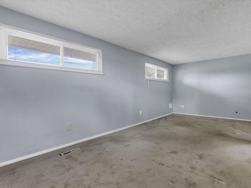7008 Clymer Drive, Reynoldsburg, OH 43068 Photo 11