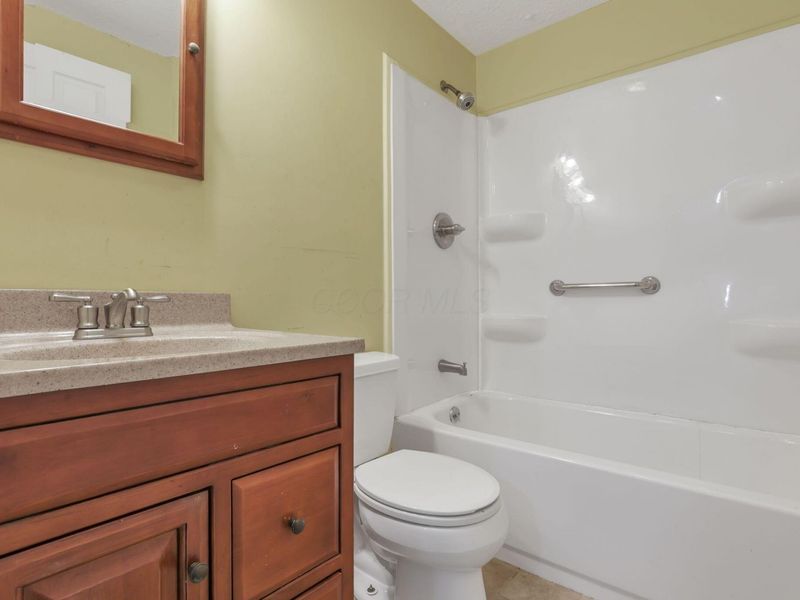 7008 Clymer Drive, Reynoldsburg, OH 43068 Photo 15
